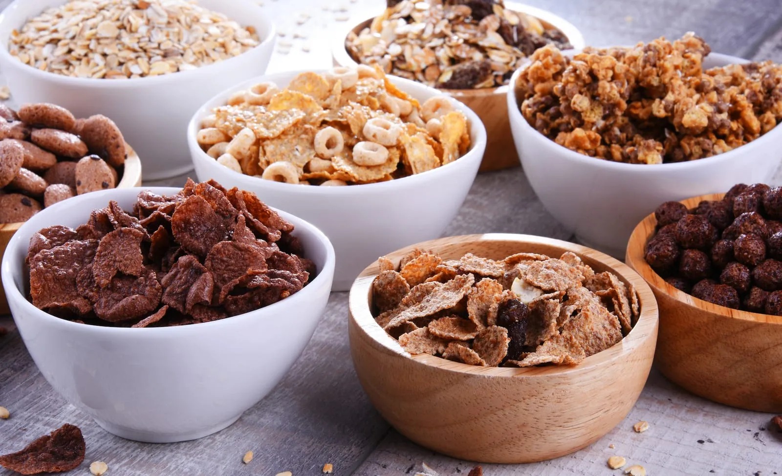 Bowls of various types of cereals